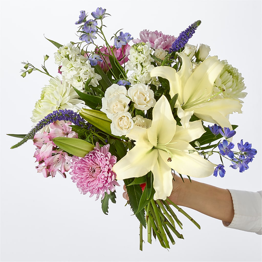 Winter Celebration Bouquet – MC MAHON'S HOUSE OF FLOWERS INC, Kingston ON