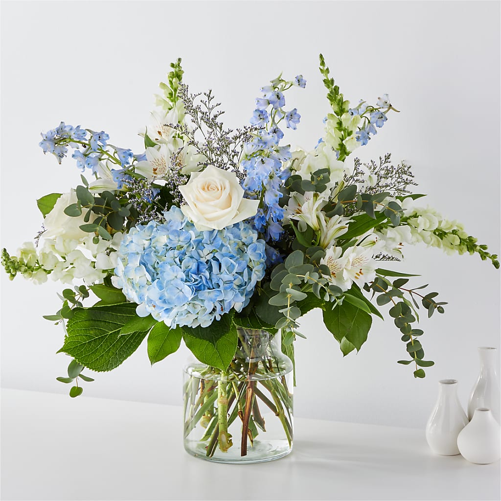 Coastal Blossom Bouquet – MC MAHON'S HOUSE OF FLOWERS INC, Kingston ON