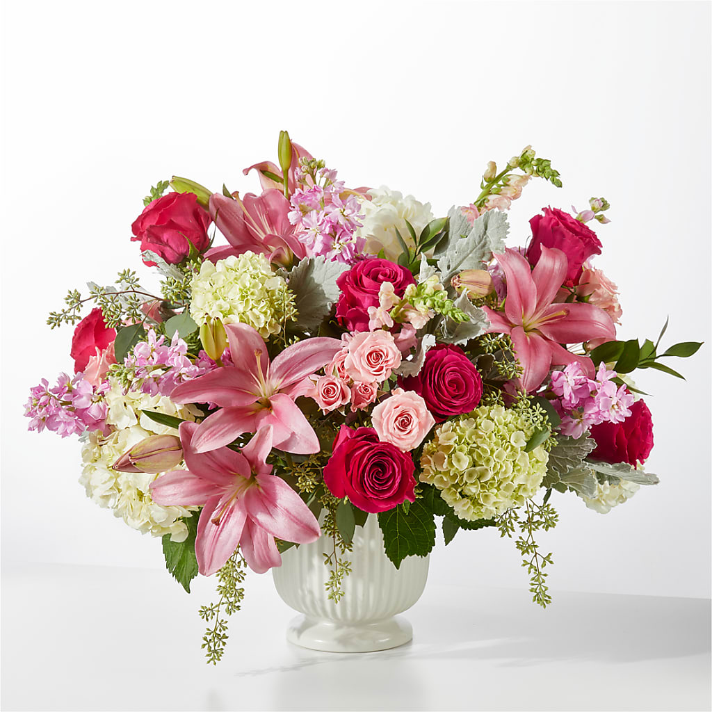 Antique Shopping Bouquet – MC MAHON'S HOUSE OF FLOWERS INC, Kingston ON