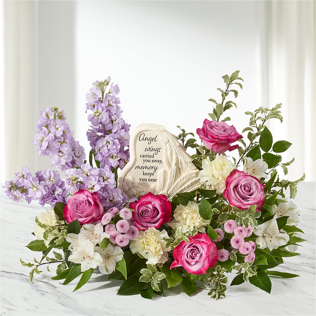 In My Heart Arrangement – MC MAHON'S HOUSE OF FLOWERS INC, Kingston ON