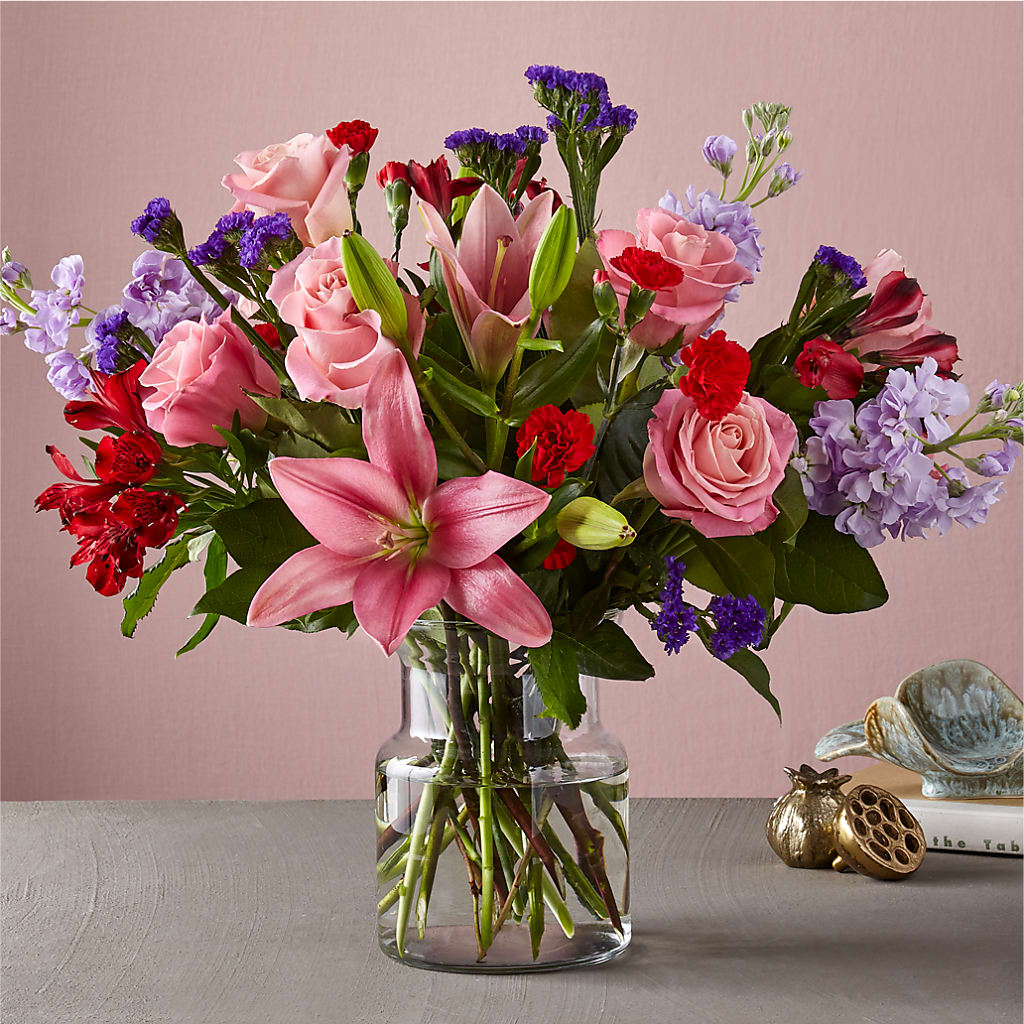 Romantique Bouquet – MC MAHON'S HOUSE OF FLOWERS INC, Kingston ON