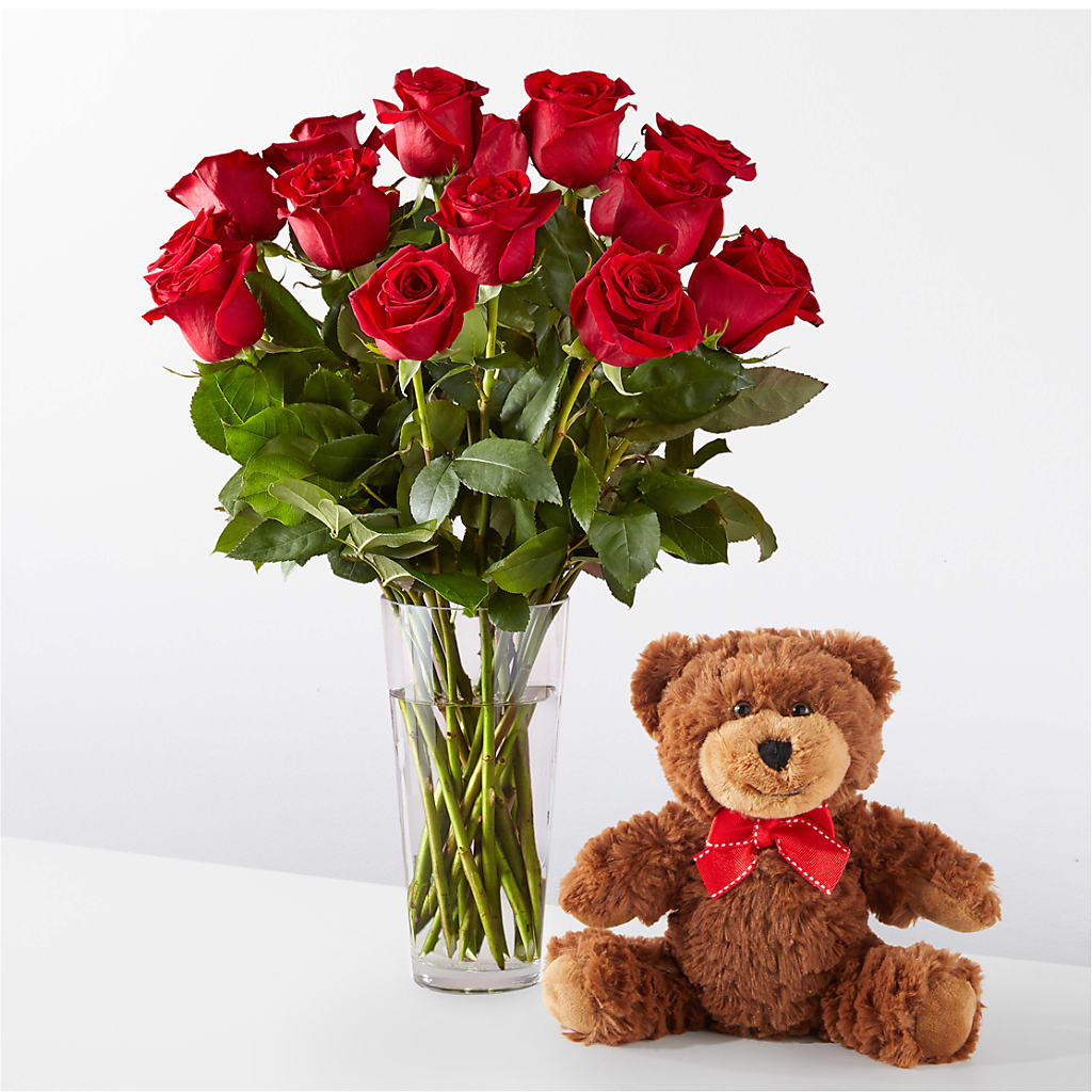 Romantic Long Stem Red Rose Bouquet Bundles – MC MAHON'S HOUSE OF FLOWERS INC, Kingston ON