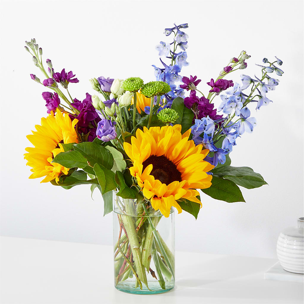 Catching Rays Bouquet – MC MAHON'S HOUSE OF FLOWERS INC, Kingston ON