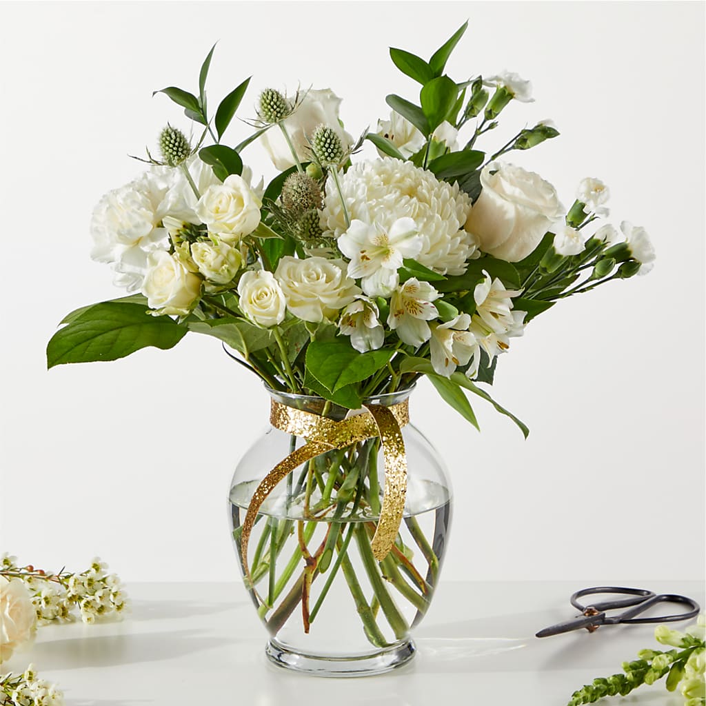 New Beginnings – A Florist Original – MC MAHON'S HOUSE OF FLOWERS INC, Kingston ON