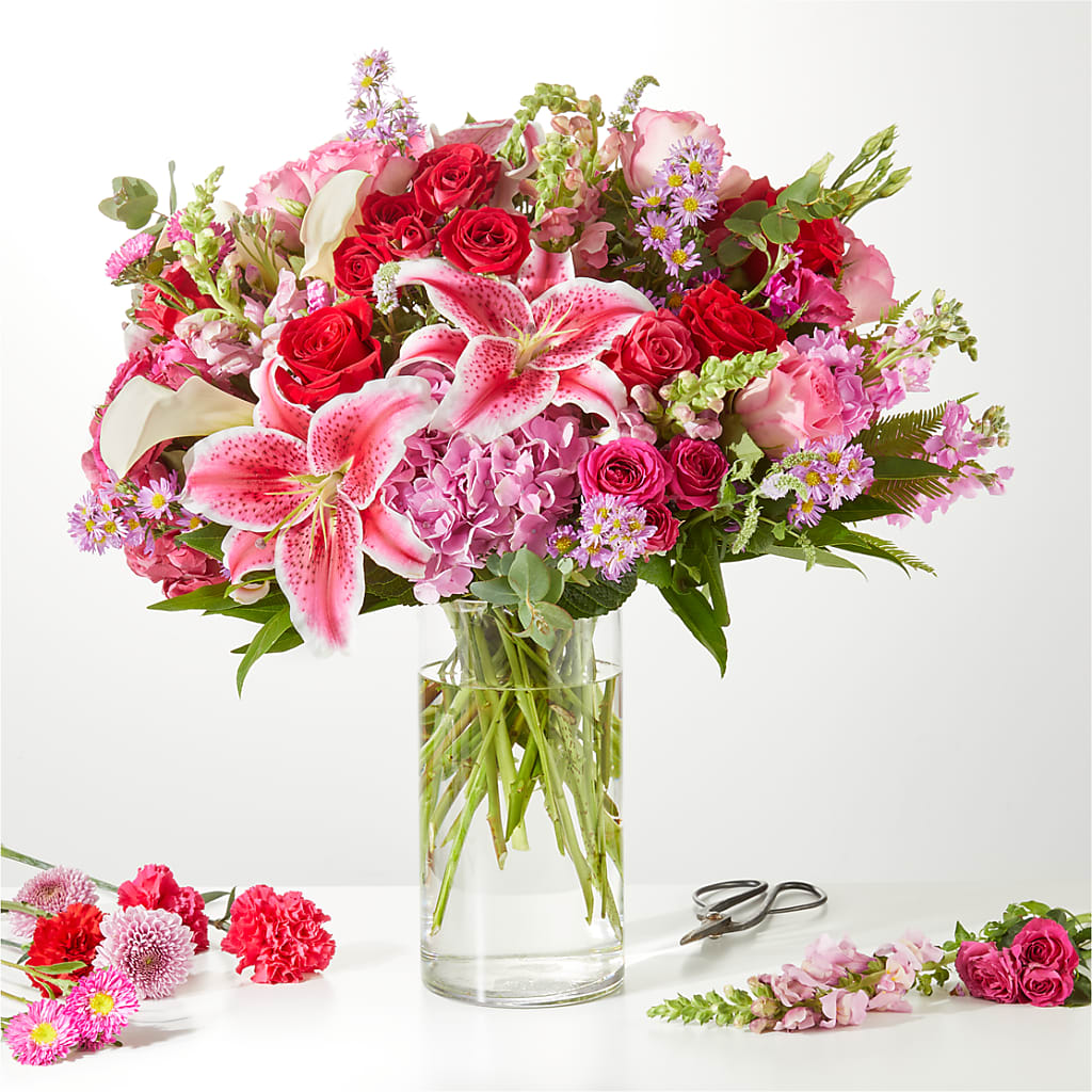 Swooning Over You - A Luxury Florist Original – MC MAHON'S HOUSE OF FLOWERS INC, Kingston ON