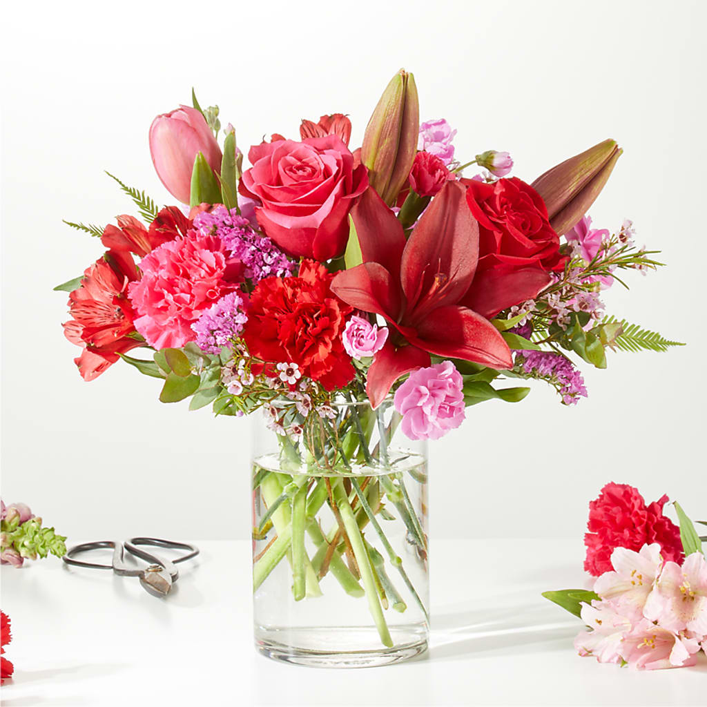 Together Forever - A Florist Original – MC MAHON'S HOUSE OF FLOWERS INC, Kingston ON