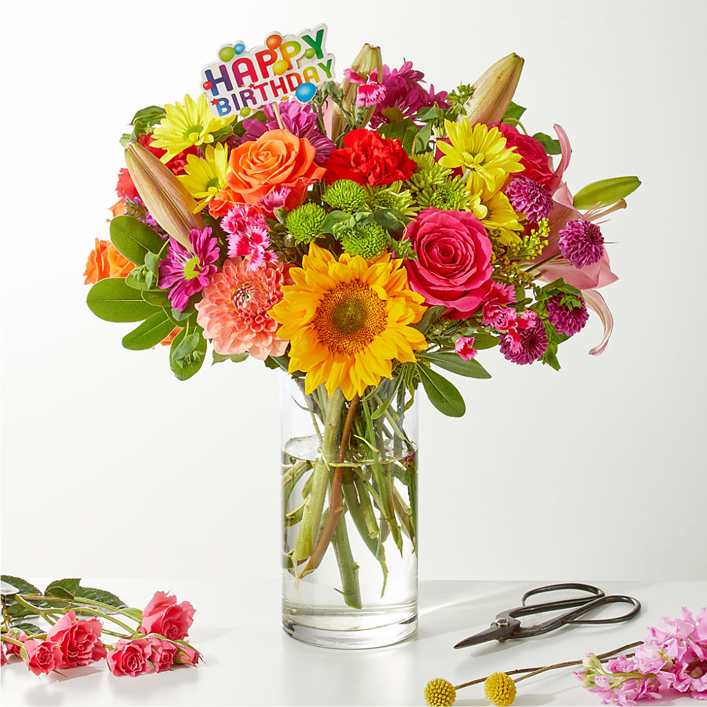 Cue the Confetti - A Florist Original – MC MAHON'S HOUSE OF FLOWERS INC, Kingston ON