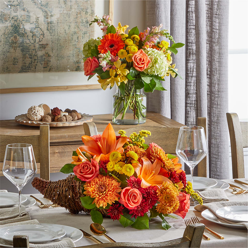 Blooming and Blessed Bundle – MC MAHON'S HOUSE OF FLOWERS INC, Kingston ON