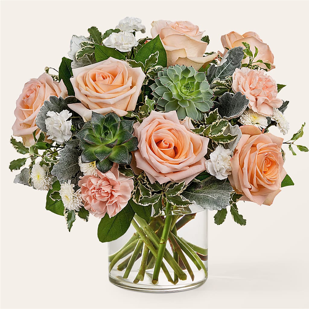 Sweet Tea Bouquet – MC MAHON'S HOUSE OF FLOWERS INC, Kingston ON