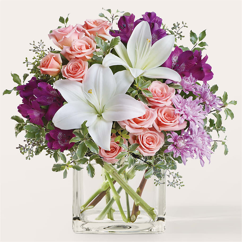 Mani Pedi Bouquet – MC MAHON'S HOUSE OF FLOWERS INC, Kingston ON