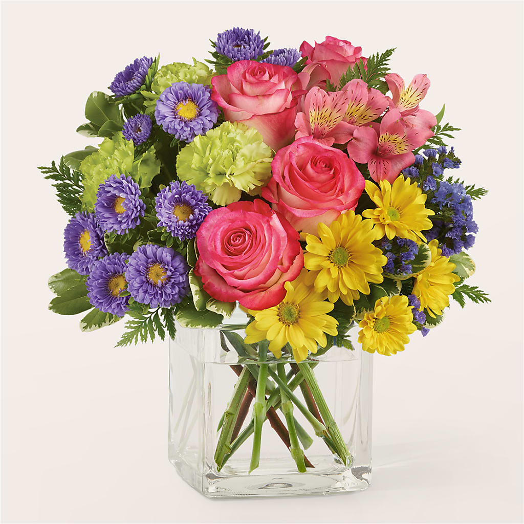 Candy Jar Bouquet – MC MAHON'S HOUSE OF FLOWERS INC, Kingston ON
