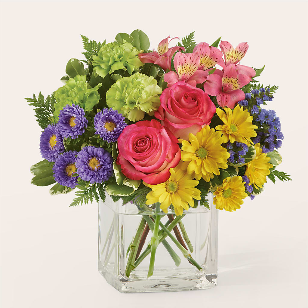 Candy Jar Bouquet – MC MAHON'S HOUSE OF FLOWERS INC, Kingston ON