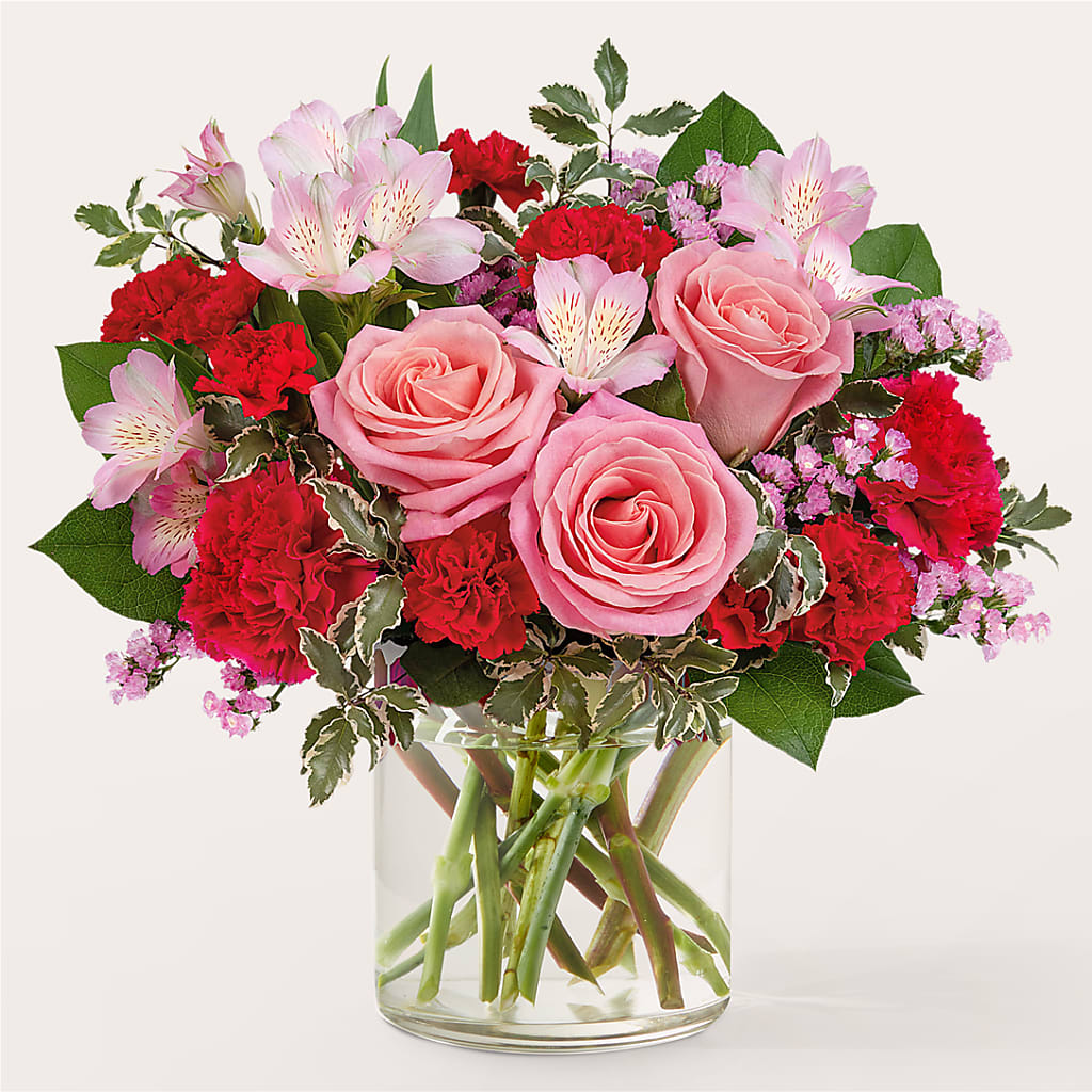 First Impressions Bouquet – MC MAHON'S HOUSE OF FLOWERS INC, Kingston ON