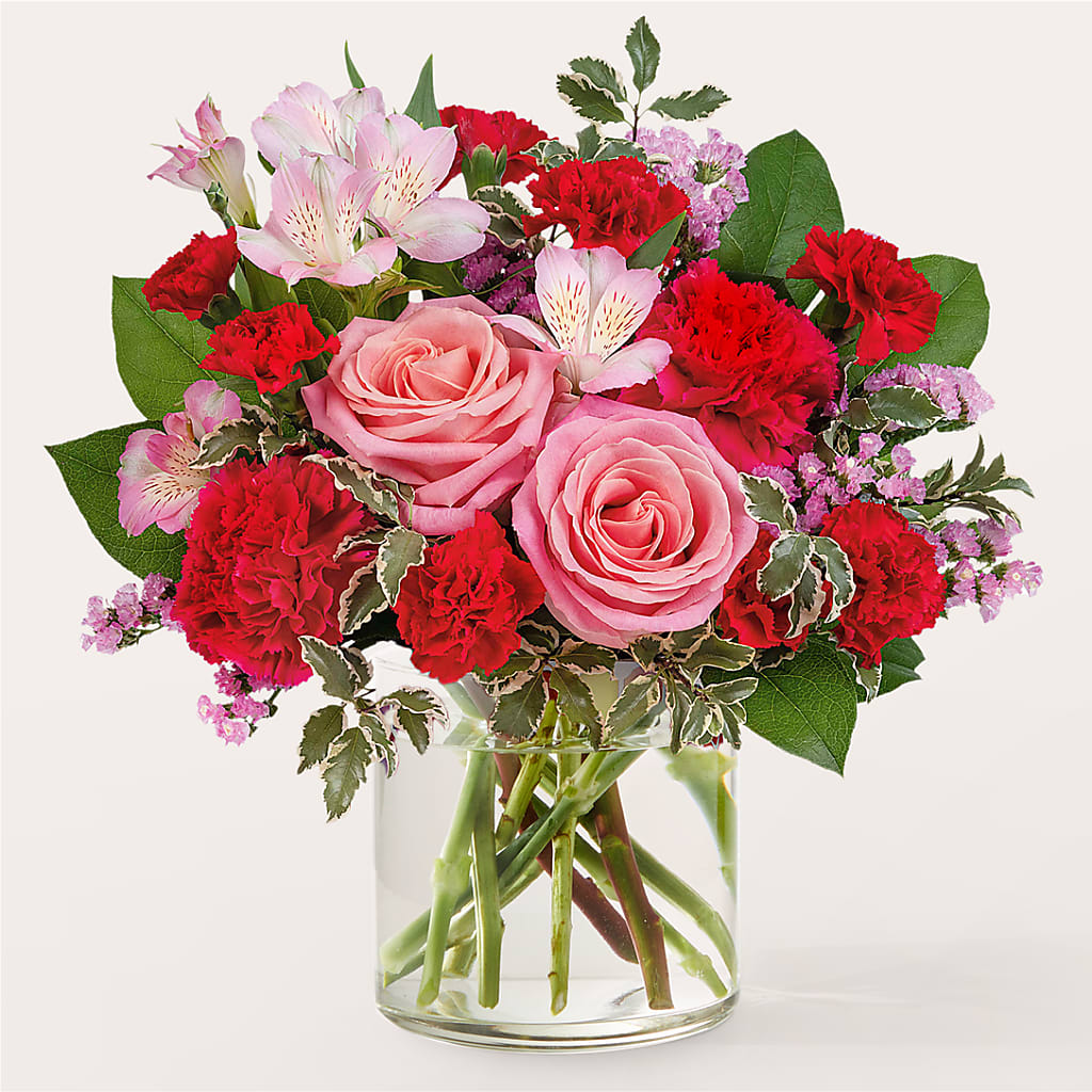 First Impressions Bouquet – MC MAHON'S HOUSE OF FLOWERS INC, Kingston ON