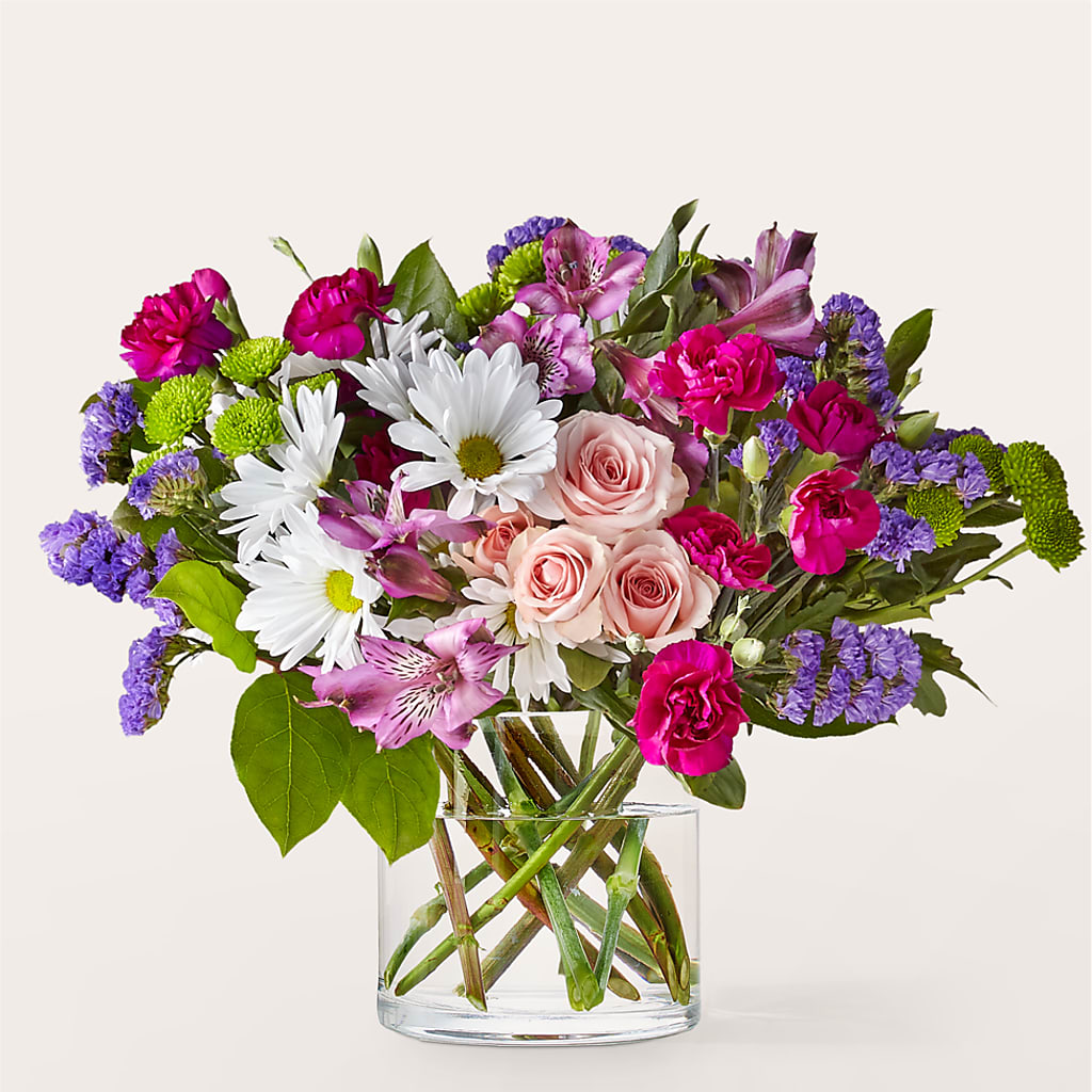 Wild Berry Bouquet – MC MAHON'S HOUSE OF FLOWERS INC, Kingston ON