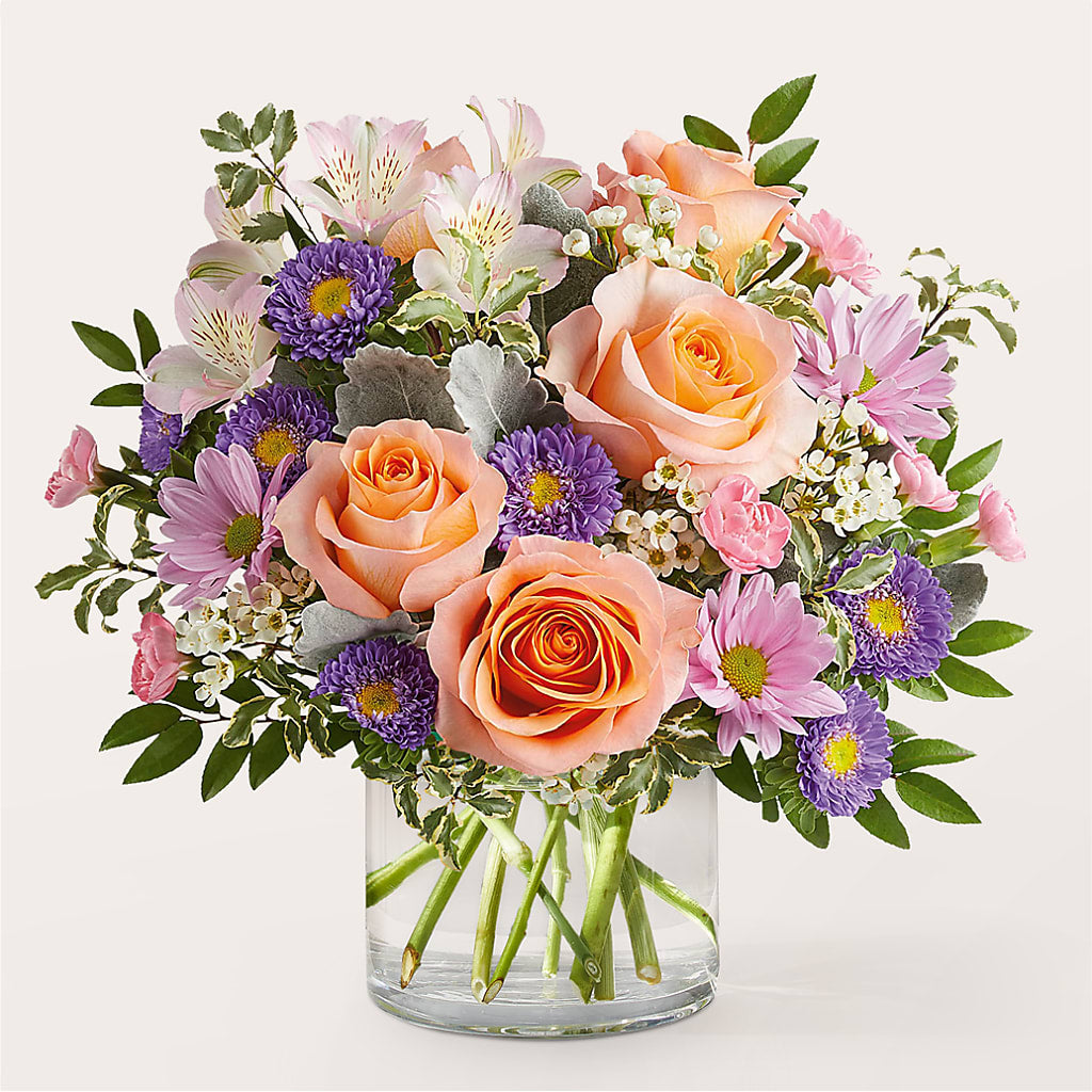 Glimmer Bouquet – MC MAHON'S HOUSE OF FLOWERS INC, Kingston ON