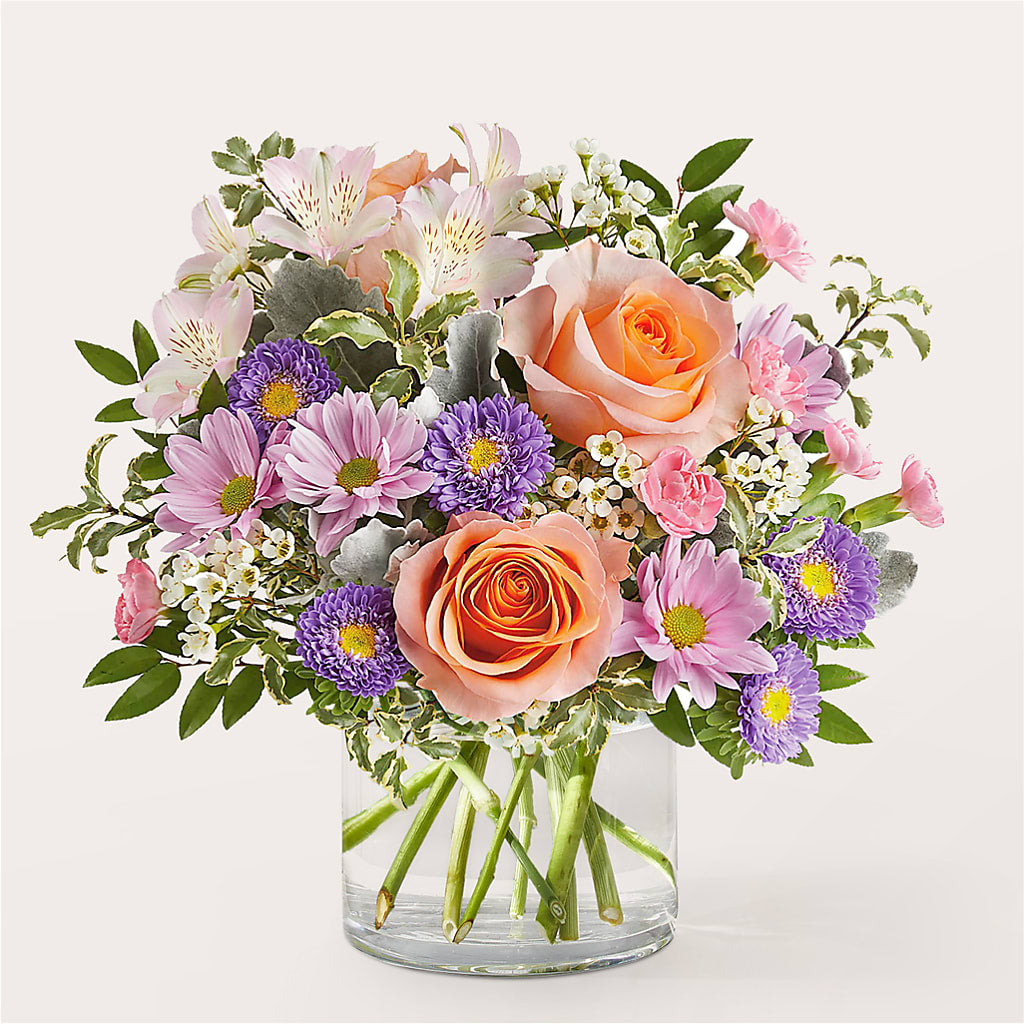 Glimmer Bouquet – MC MAHON'S HOUSE OF FLOWERS INC, Kingston ON