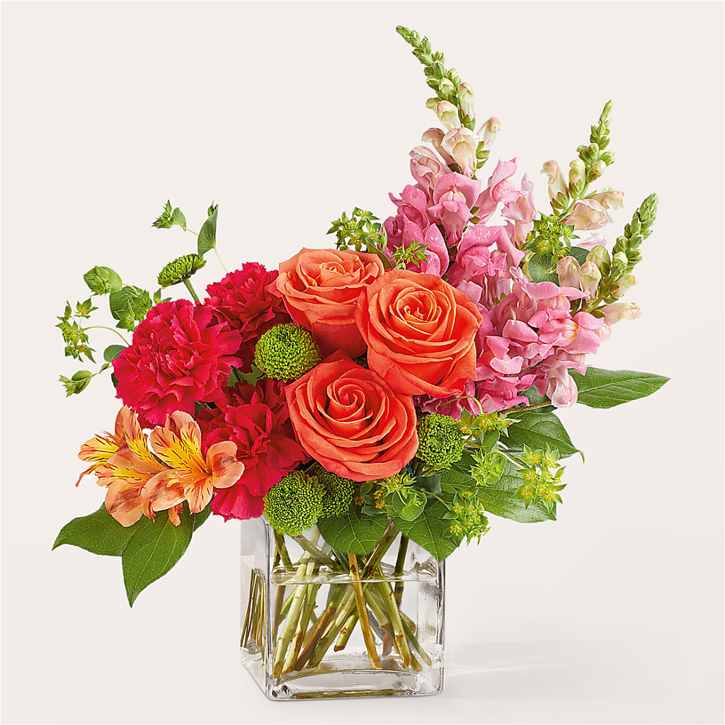 Cosmopolitan Bouquet – MC MAHON'S HOUSE OF FLOWERS INC, Kingston ON