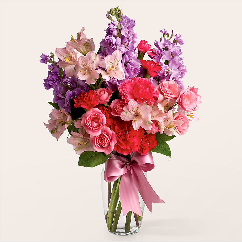 Main Character Bouquet – MC MAHON'S HOUSE OF FLOWERS INC, Kingston ON