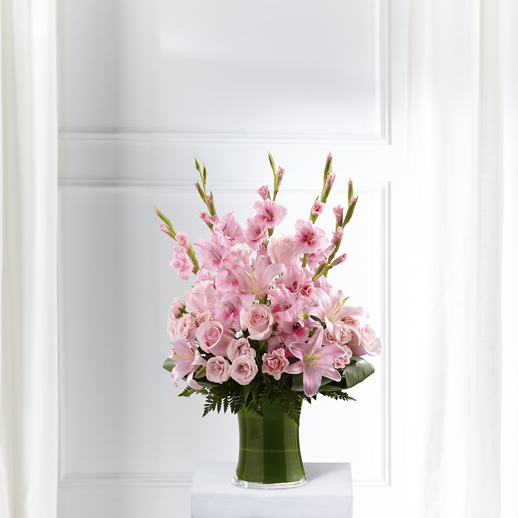 Lovely Tribute Bouquet – MC MAHON'S HOUSE OF FLOWERS INC, Kingston ON
