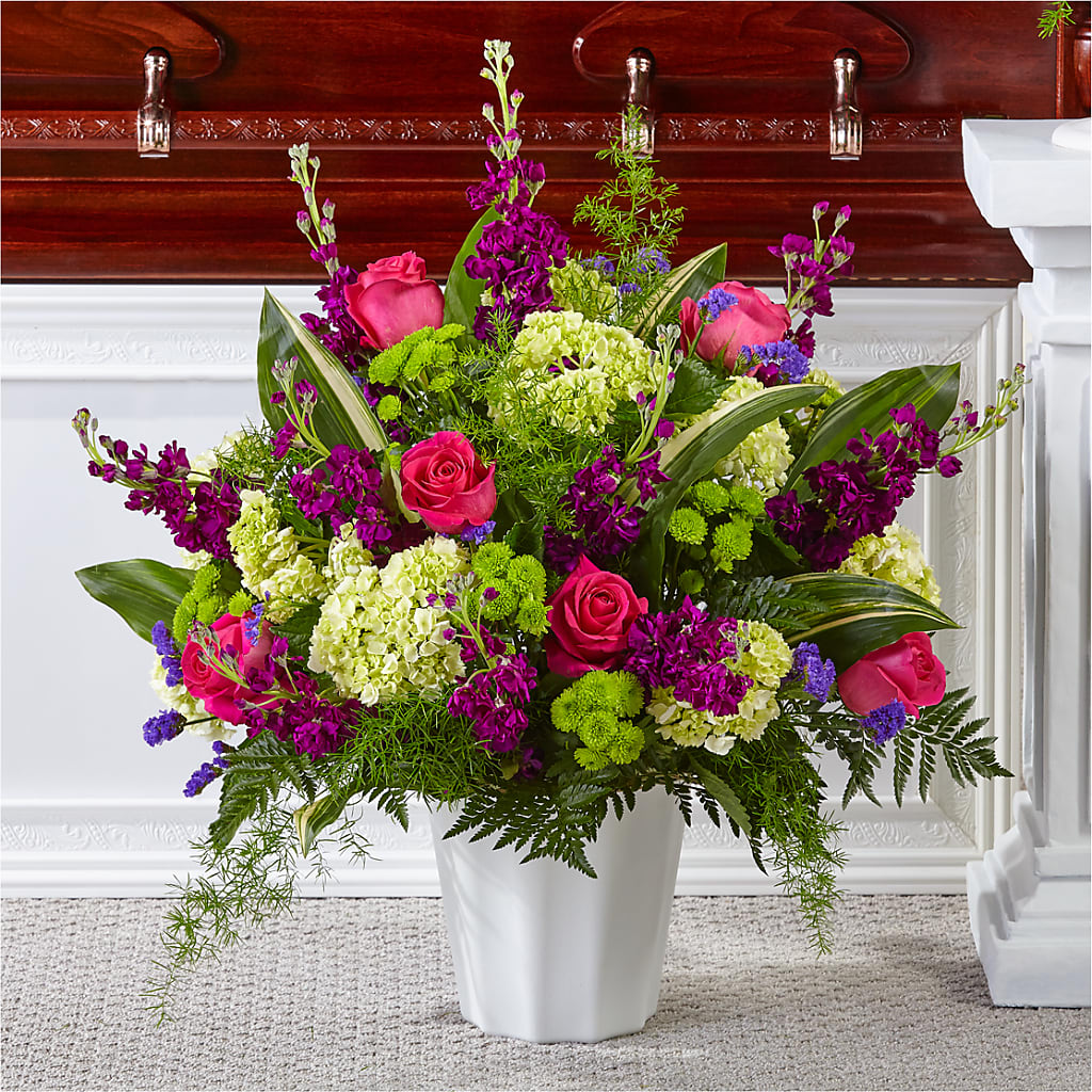 Beautiful Horizons Floor Basket – MC MAHON'S HOUSE OF FLOWERS INC, Kingston ON