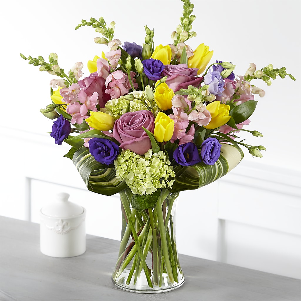 Wondrous Memories Bouquet – MC MAHON'S HOUSE OF FLOWERS INC, Kingston ON