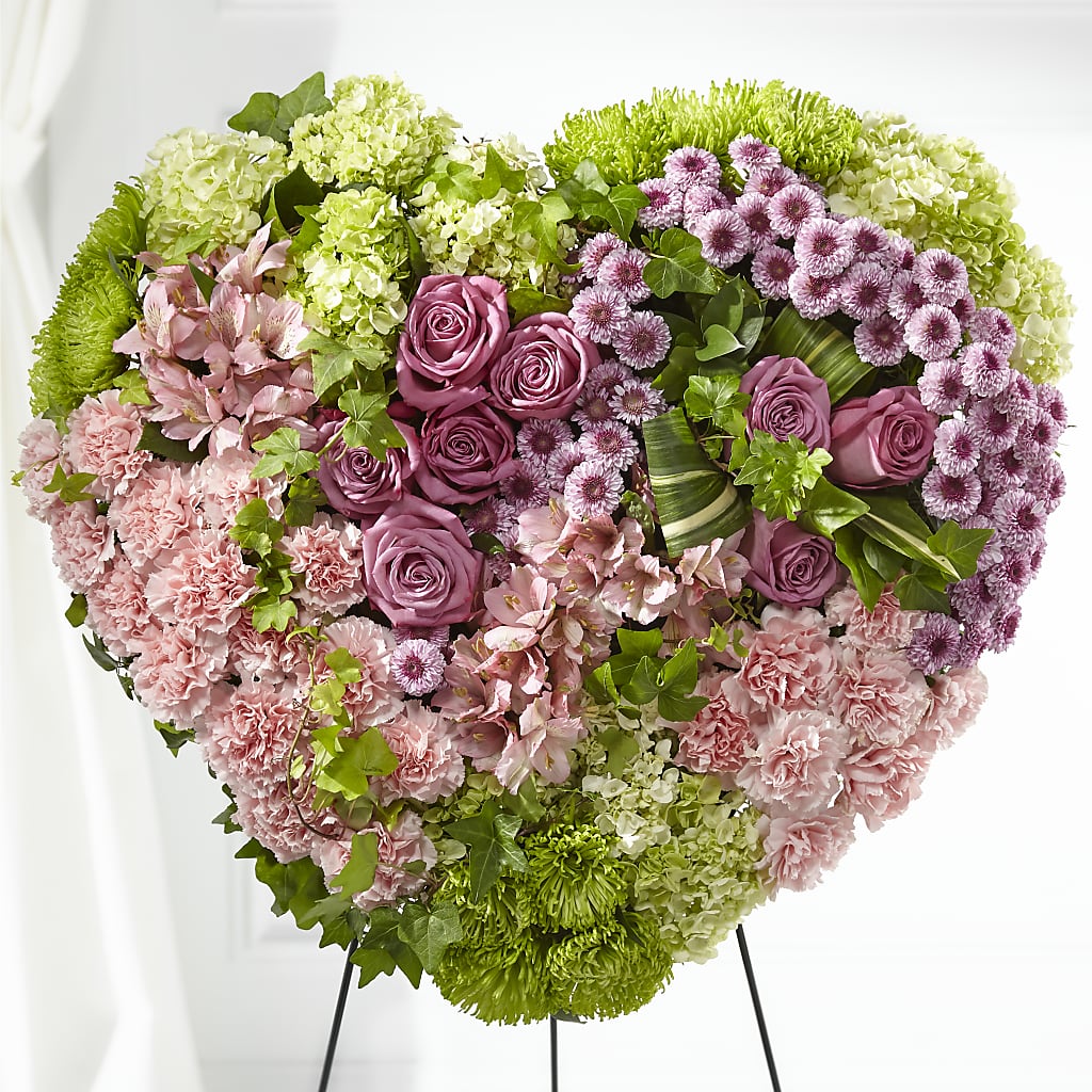 Heartwarming Standing Heart – MC MAHON'S HOUSE OF FLOWERS INC, Kingston ON
