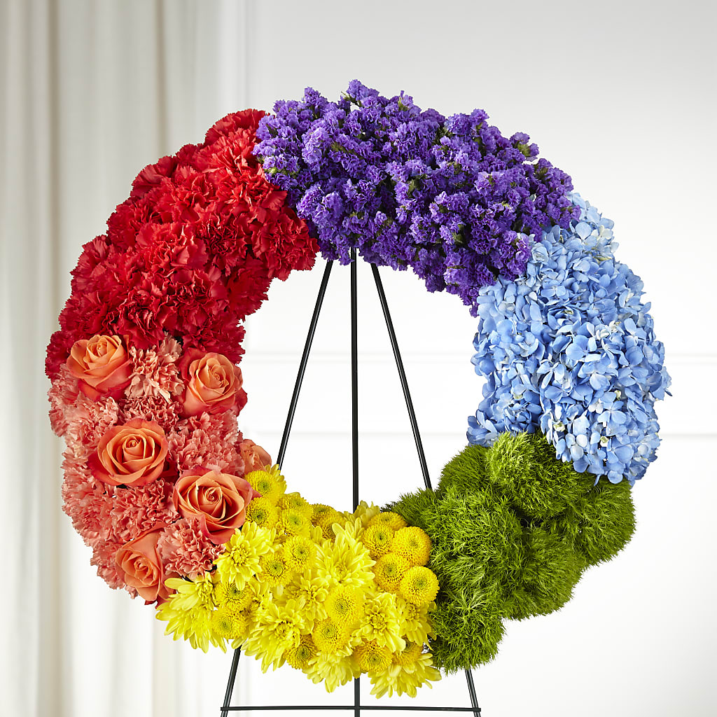 Circle of Love Wreath – MC MAHON'S HOUSE OF FLOWERS INC, Kingston ON