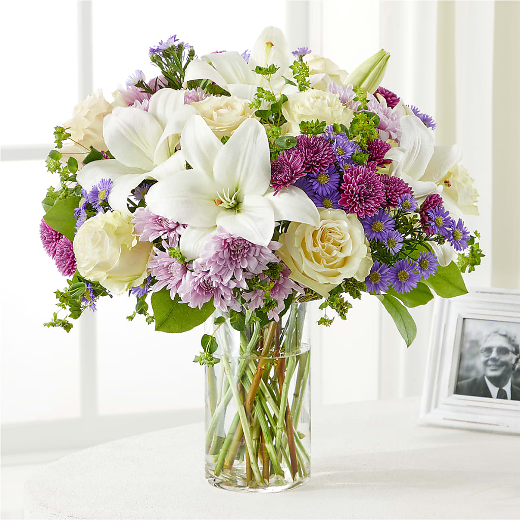 Wishing Peace Bouquet – MC MAHON'S HOUSE OF FLOWERS INC, Kingston ON
