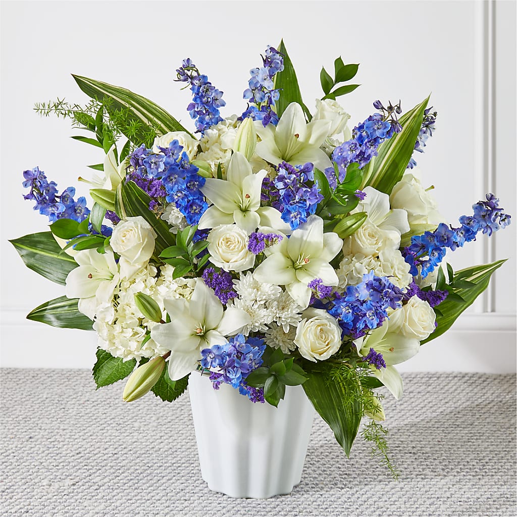 Take Comfort Floor Basket – MC MAHON'S HOUSE OF FLOWERS INC, Kingston ON