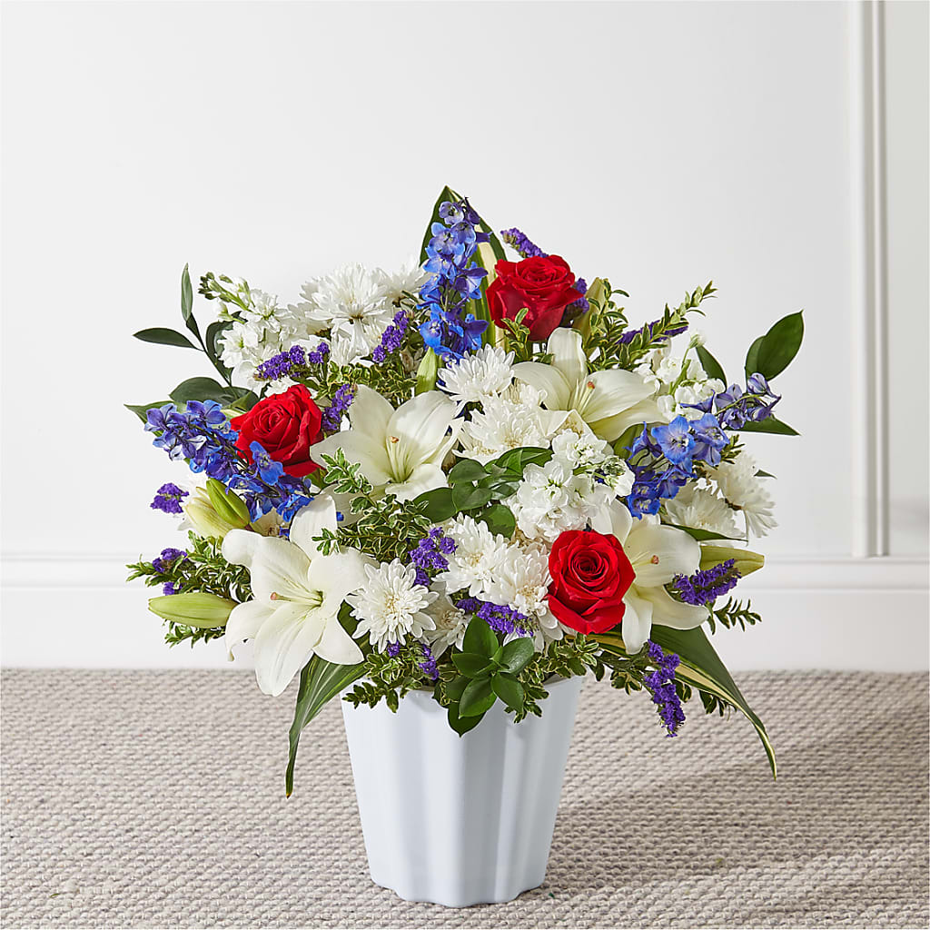 Consoled Floor Basket – MC MAHON'S HOUSE OF FLOWERS INC, Kingston ON