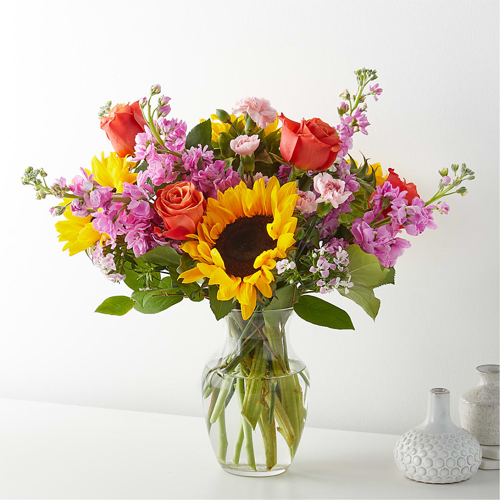Yellow Brick Road Bouquet – MC MAHON'S HOUSE OF FLOWERS INC, Kingston ON