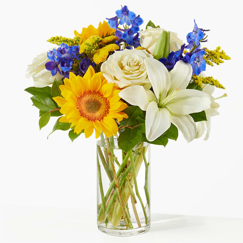Stargazing Bouquet – MC MAHON'S HOUSE OF FLOWERS INC, Kingston ON