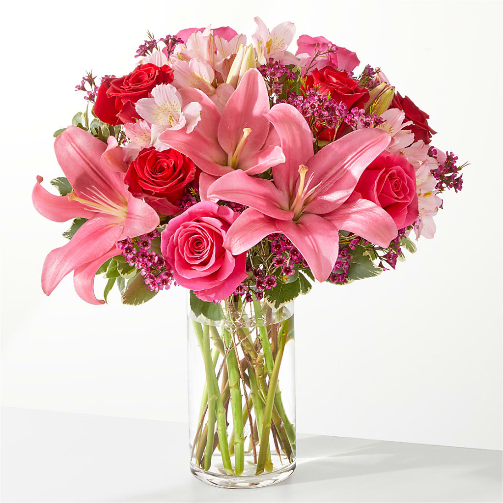 Lucky in Love Bouquet – MC MAHON'S HOUSE OF FLOWERS INC, Kingston ON