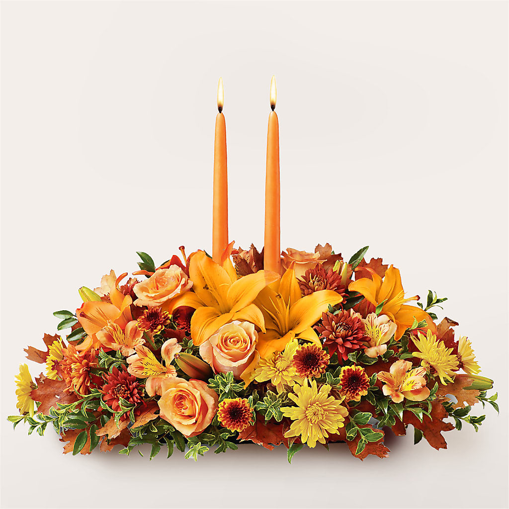 Traditions Centerpiece – MC MAHON'S HOUSE OF FLOWERS INC, Kingston ON