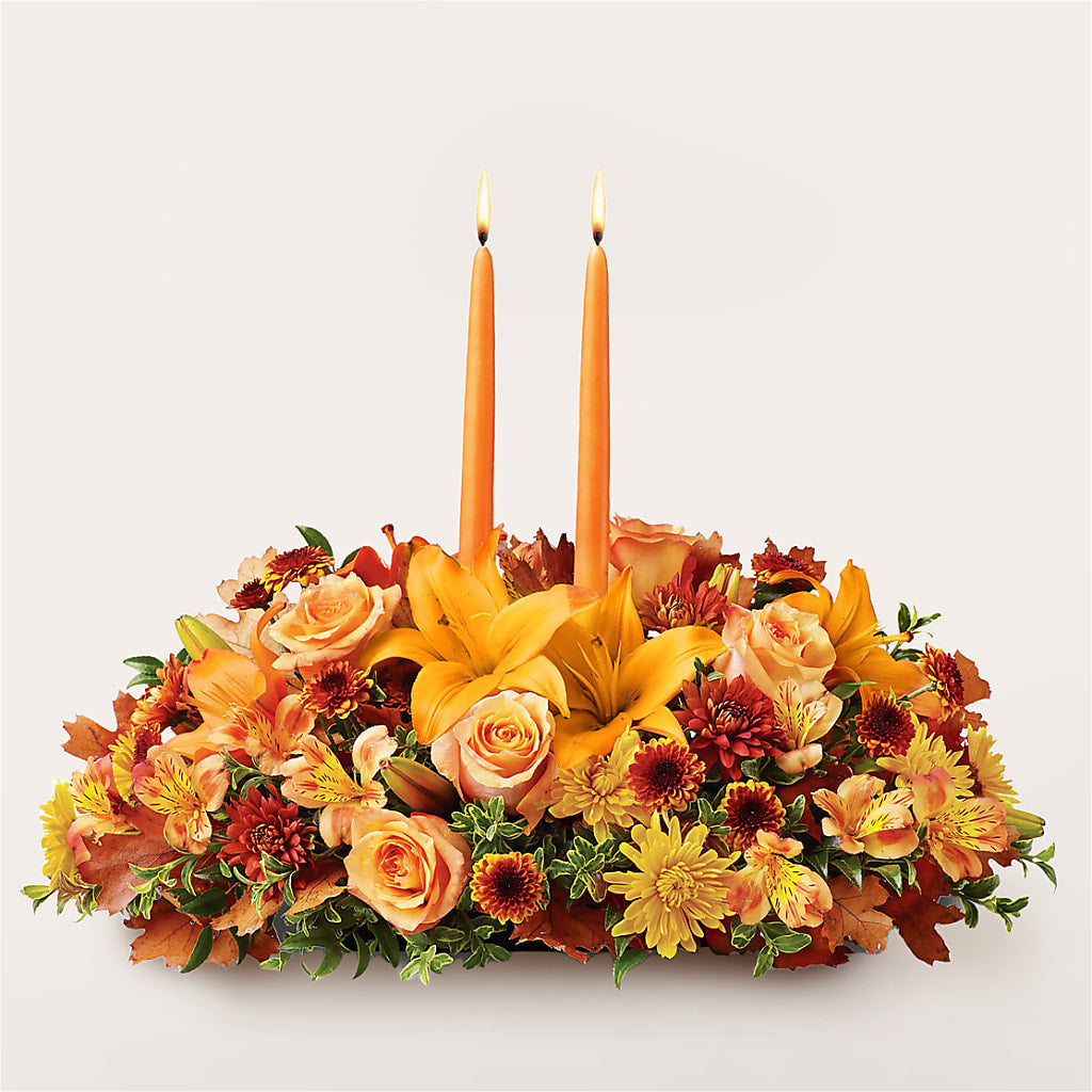 Traditions Centerpiece – MC MAHON'S HOUSE OF FLOWERS INC, Kingston ON
