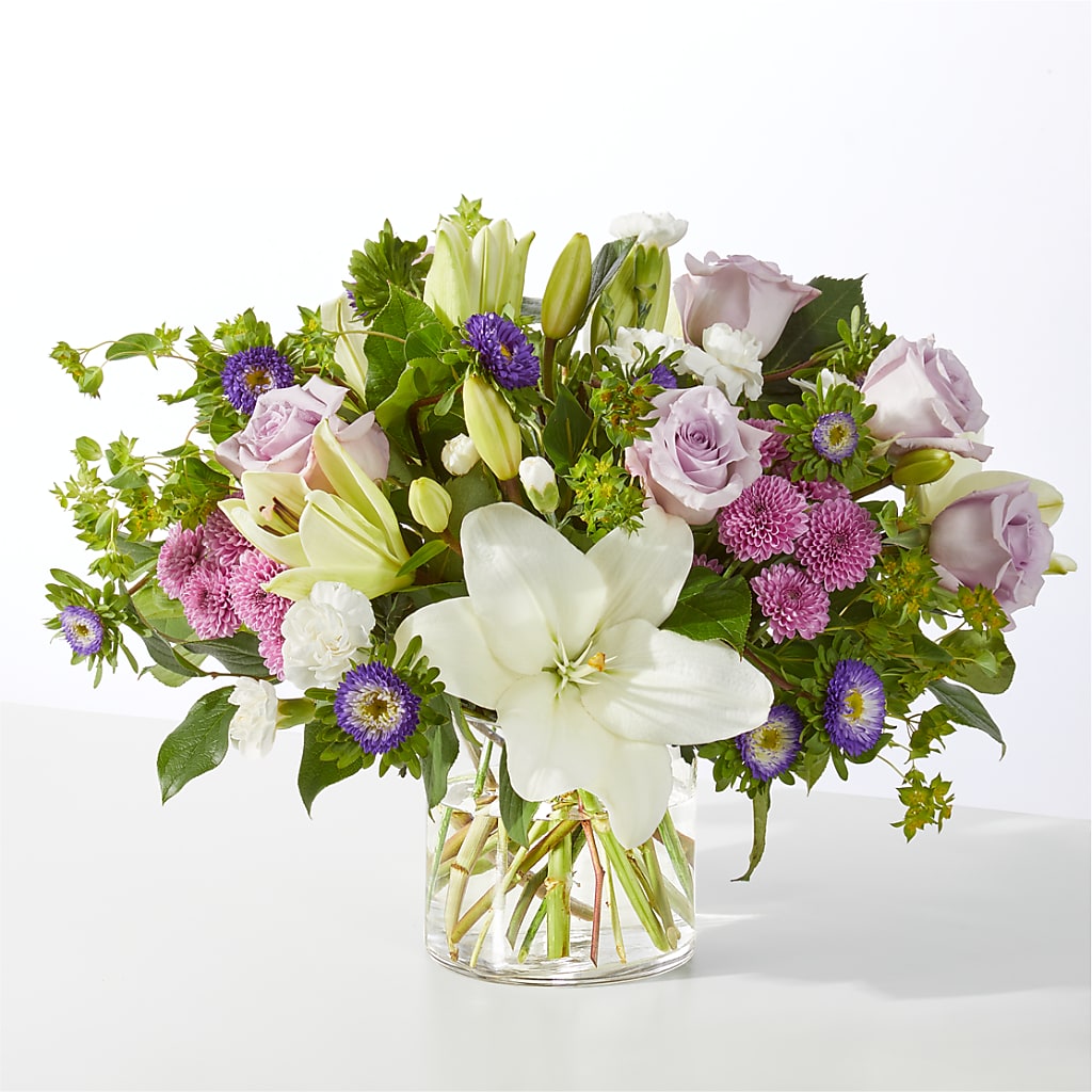 April Showers Bouquet – MC MAHON'S HOUSE OF FLOWERS INC, Kingston ON