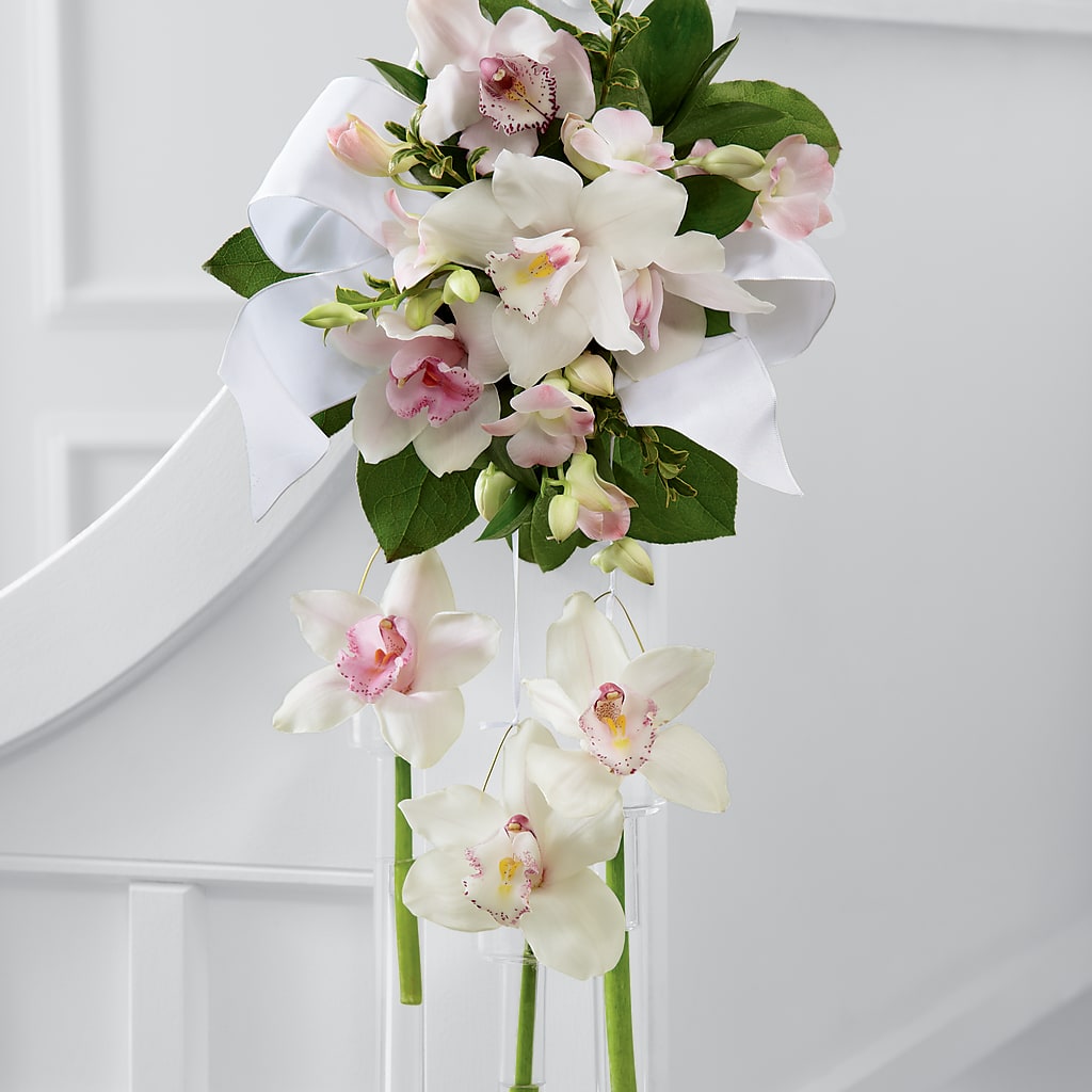 Perfect Entrance Pew Arrangement – MC MAHON'S HOUSE OF FLOWERS INC, Kingston ON