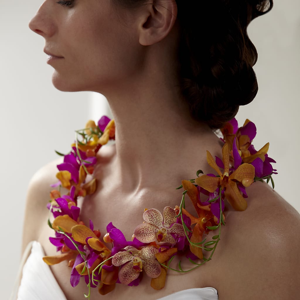 My Sweet Love Floral Necklace – MC MAHON'S HOUSE OF FLOWERS INC, Kingston ON