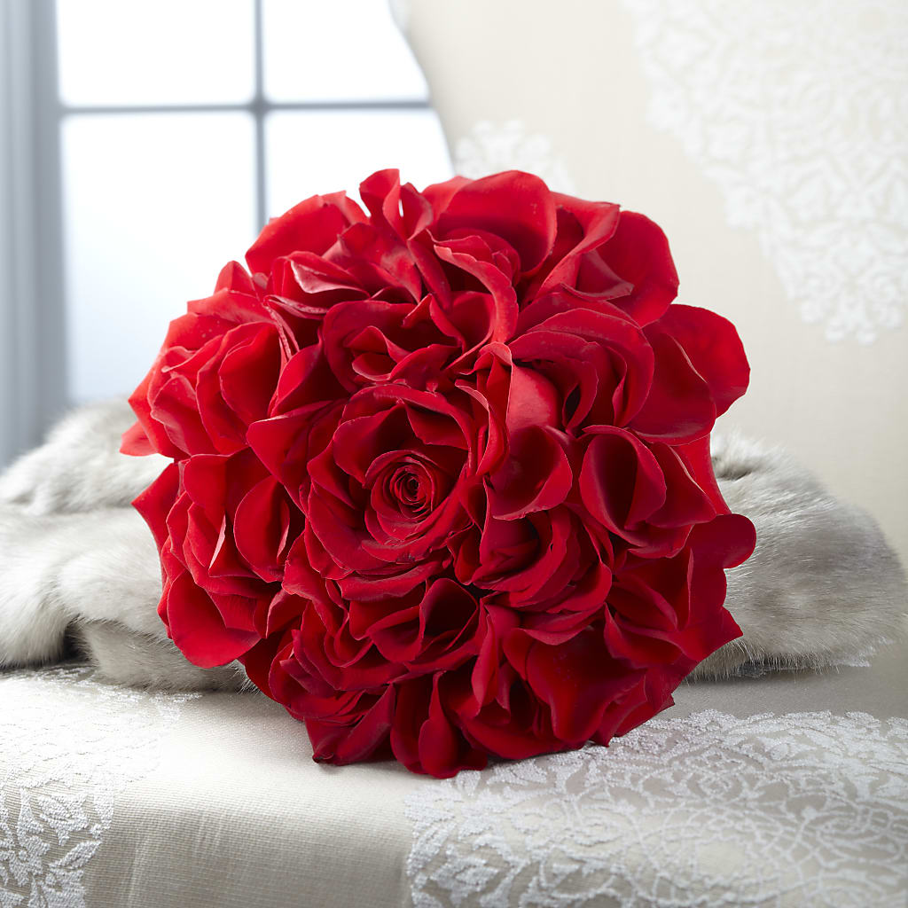 Composite Rose Bouquet – MC MAHON'S HOUSE OF FLOWERS INC, Kingston ON
