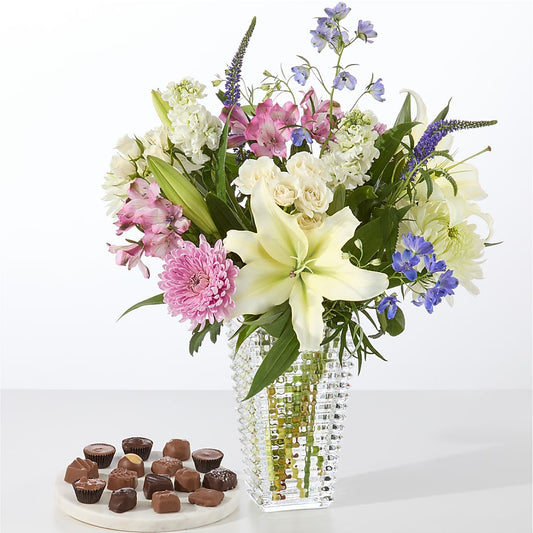 Winter Celebration Bouquet – MC MAHON'S HOUSE OF FLOWERS INC, Kingston ON