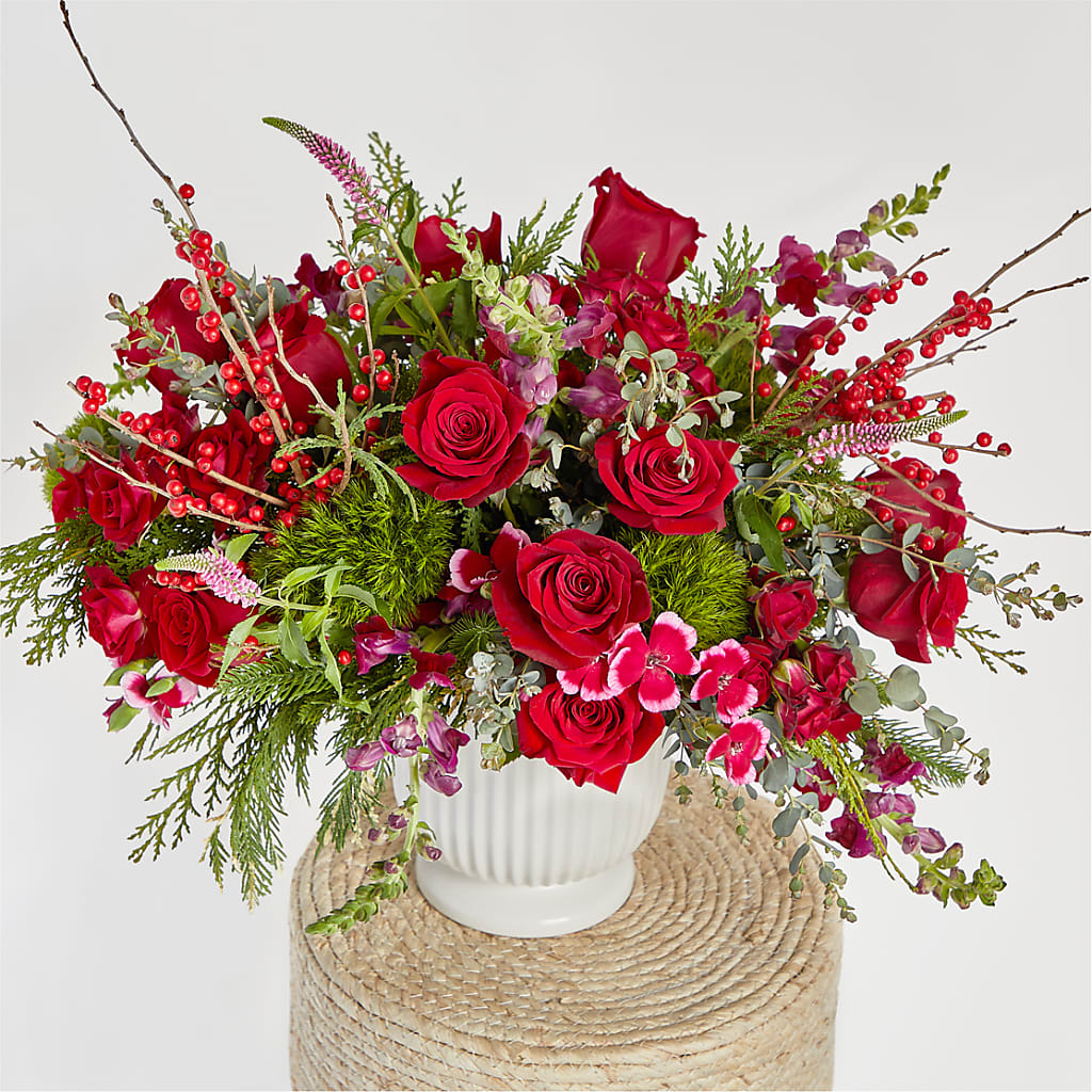Big Red Bow Bouquet – MC MAHON'S HOUSE OF FLOWERS INC, Kingston ON