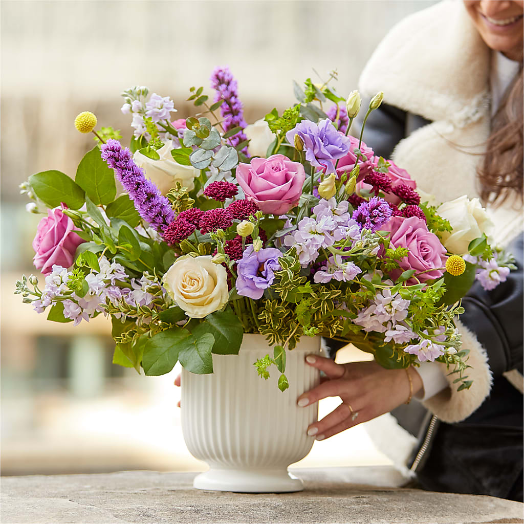 Work of Art Bouquet – MC MAHON'S HOUSE OF FLOWERS INC, Kingston ON
