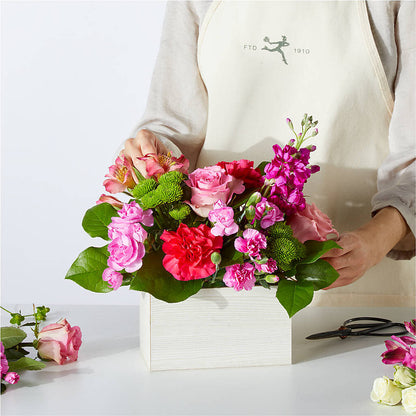 Sweetberry Box – A Florist Original – MC MAHON'S HOUSE OF FLOWERS INC, Kingston ON