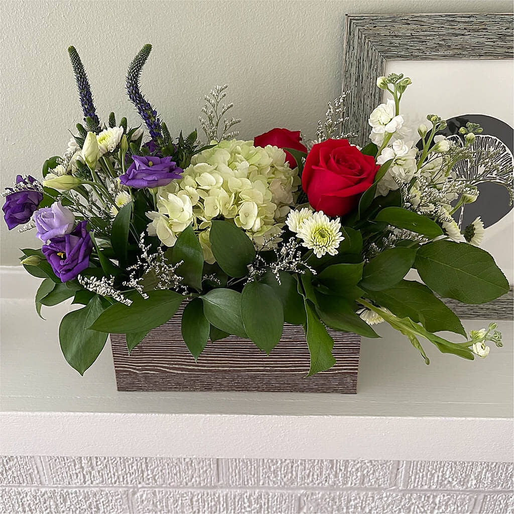 Sweet Magnolia Bouquet – MC MAHON'S HOUSE OF FLOWERS INC, Kingston ON