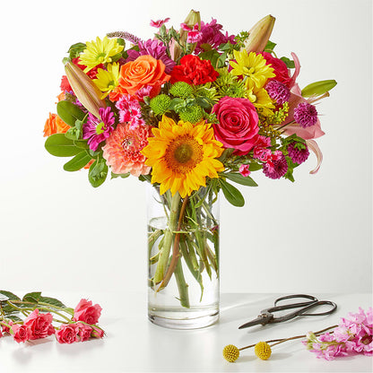 Cue the Confetti - A Florist Original – MC MAHON'S HOUSE OF FLOWERS INC, Kingston ON