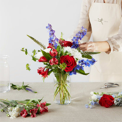 Star Spangled - A Florist Original – MC MAHON'S HOUSE OF FLOWERS INC, Kingston ON