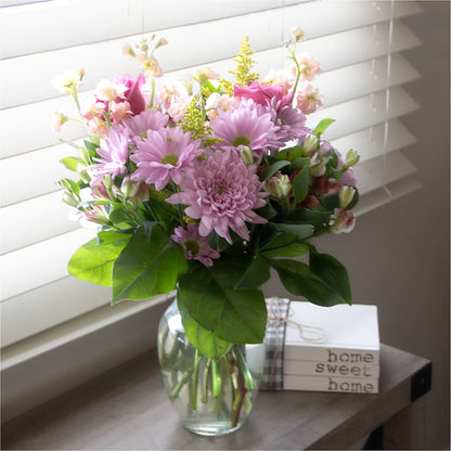 Pastel Tradition - A Florist Original – MC MAHON'S HOUSE OF FLOWERS INC, Kingston ON
