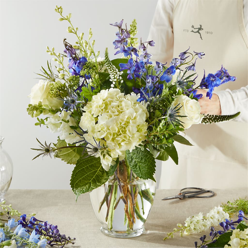 Festival of Lights – A Florist Original – MC MAHON'S HOUSE OF FLOWERS INC, Kingston ON