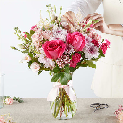 Pink Ribbon - A Florist Original – MC MAHON'S HOUSE OF FLOWERS INC, Kingston ON